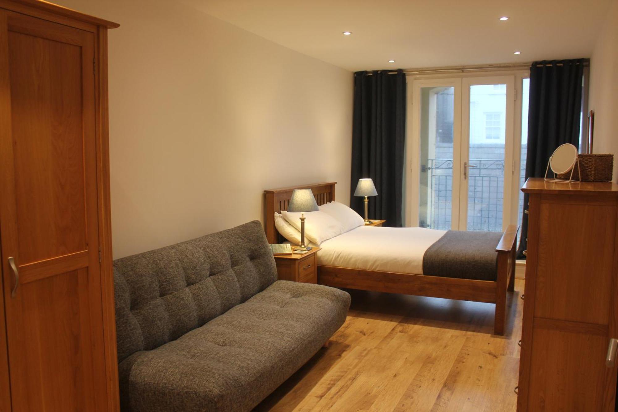 Stylish Flat In Central Tenby & Free Parking Exterior foto